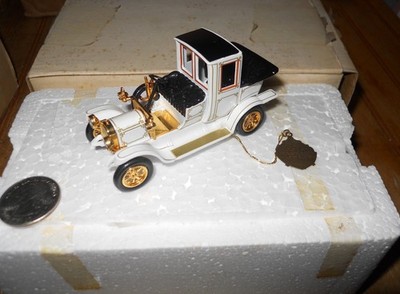 Matchbox Models of Yesteryear 1912 Packard Landaulet White Sp Ed w/ Box