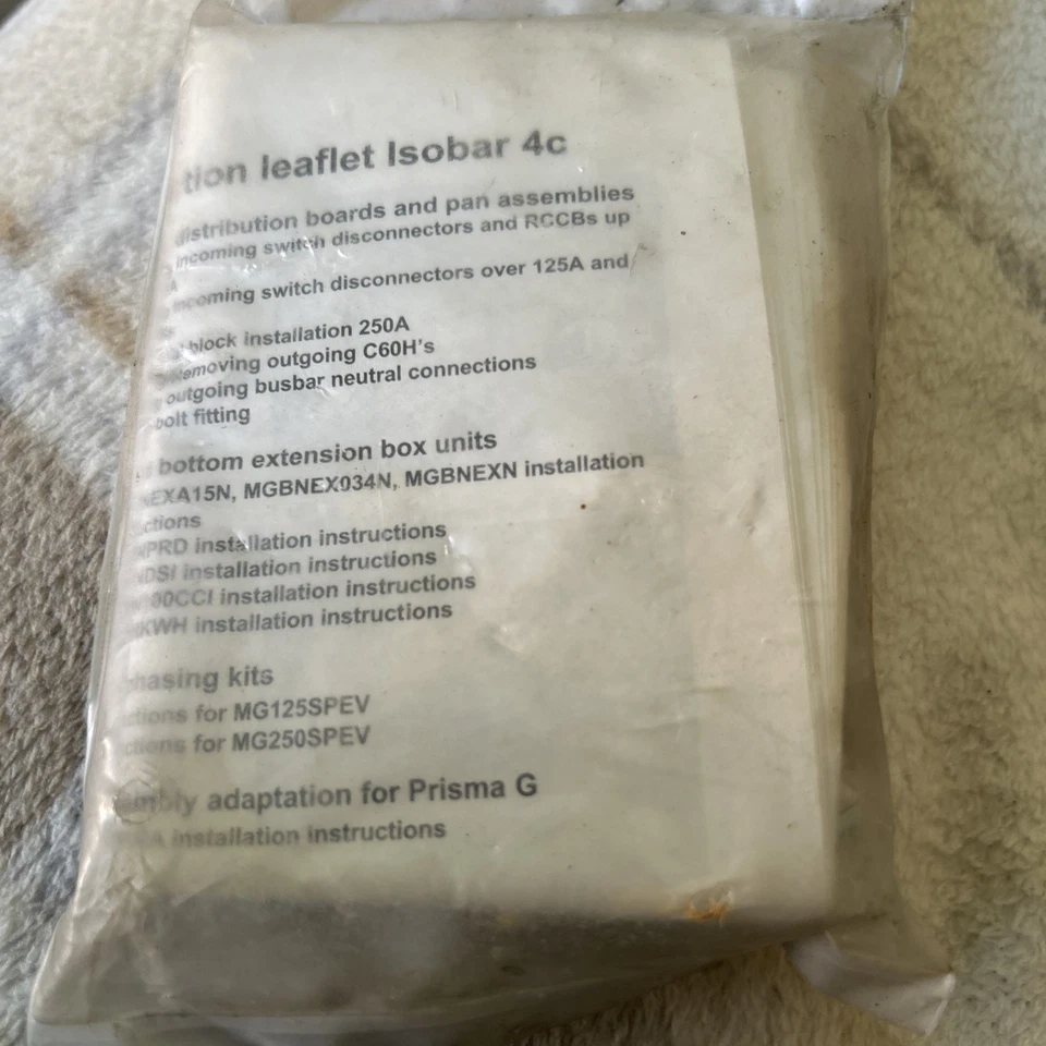 Merlin Gerin MGBL ISOBAR 4C Series Door Lock Kit Brand New In Bag - Image 3 of 3