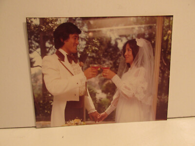 VINTAGE FOUND PHOTOGRAPH COLOR ART OLD PHOTO 1980S JAPANESE WEDDING BRIDE  GROOM