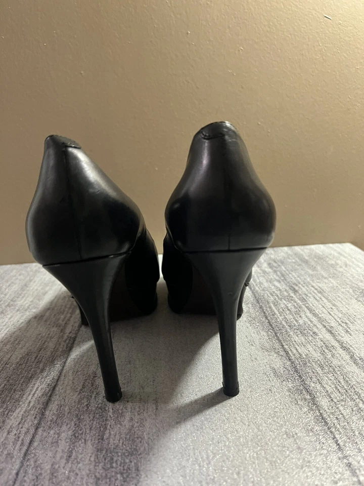 Zapatos de tacón Vera Wang lavanda para mujer talla 8,5 M de cuero negro con plataforma Foto 4 de 4