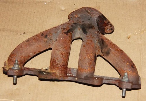 Abgaskrümmer Renault Clio Campus 1.2 43KW BJ 2007