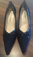 Brand Russell & Bromley Black Court Shoe Panted Detail Size 6.5 Bow Detai Brand Russell & Bromley Black Court Shoe Panted Detail Size 6.5 Bow Detai