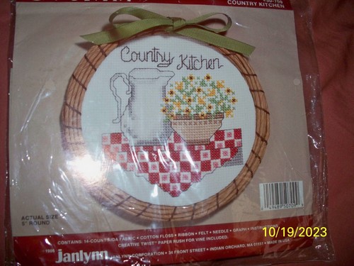 MORE VINTAGE ASSORTED COUNTED & STAMPED C/S KITS - JANLYNN - U-PICK 1 - Picture 37 of 38