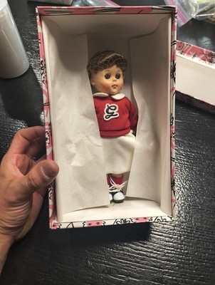 Ginny Doll Vogue ''She's So Fine'' Cheerleader Collectible 8'' Doll