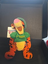 NWT Disney Store Winnie the Pooh  St. Patrick  s Day Tigger  Bean Bag Plush Toy