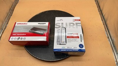 Arris SURFboard SB8200 Cable Modem & USRobotics 5686G Bundle Unit