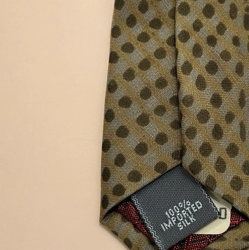 Nova gravata Fubu The Collection 100% importada de seda feita nos EUA - Imagem 4 de 4