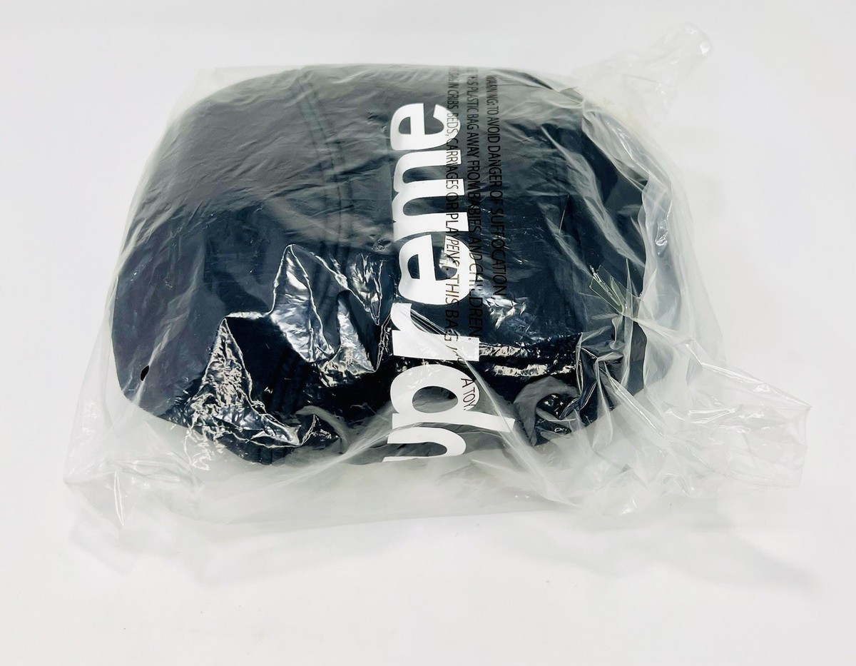 Supreme Cordura Puffer Balaclava Black FW22 Deadstock Brand