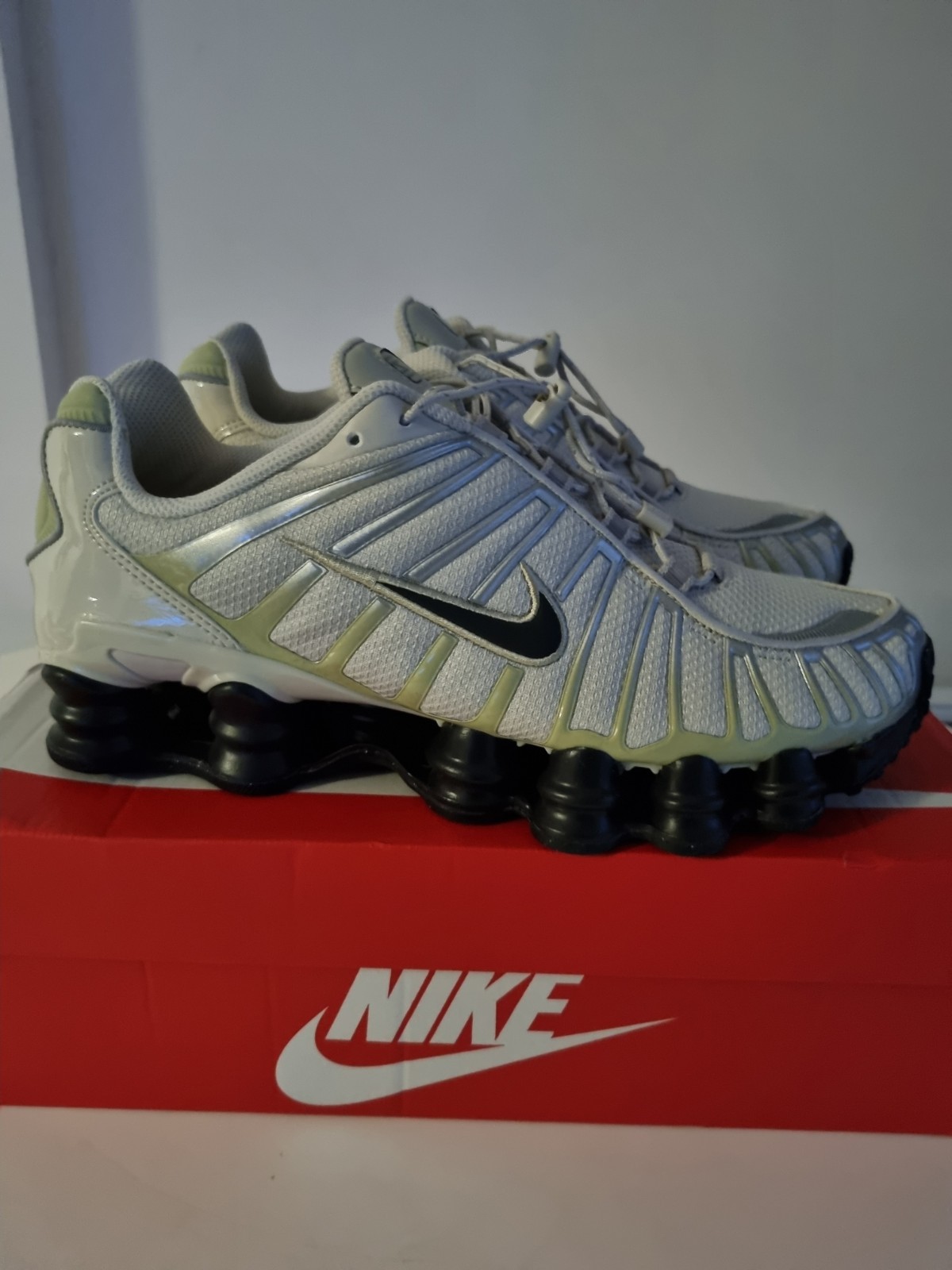 Nike Shox TL size 7.5 Uk rrp £160 image 2