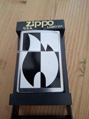 Zippo An American legend, ungezündet, 2004 Flame Puzzle