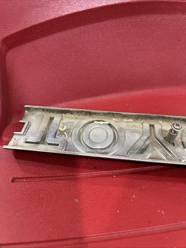 1989-1991 Toyota Pickup 2 Wheel Drive - TOYOTA Grill Grille Emblem - Bild 5 von 7