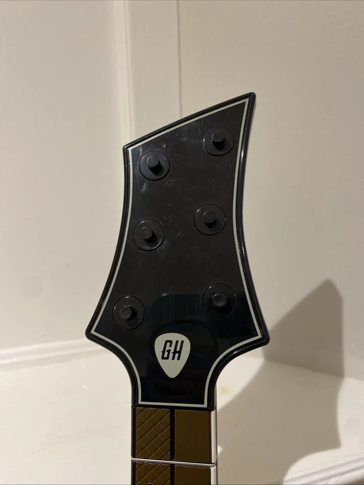 3 X Tested Activision Guitar Hero Live Guitar Controllers No Dongles - Image 2 of 4