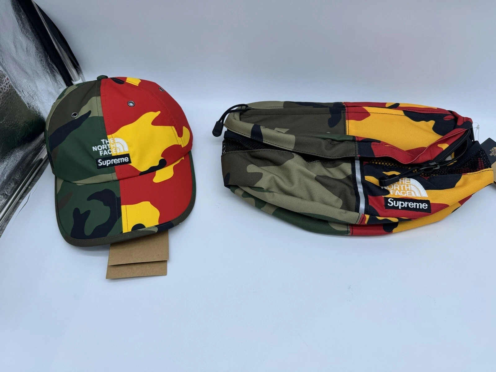 Sac taille fendue neuf Supreme X The North Face SS24 authentique + chapeau 6 panneaux camouflage