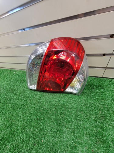 Passenger Side Tail Light For 2005-2006 Toyota Camry US Models - Right Rear Brake Lamp