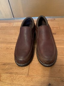 cabelas mens slip on shoes