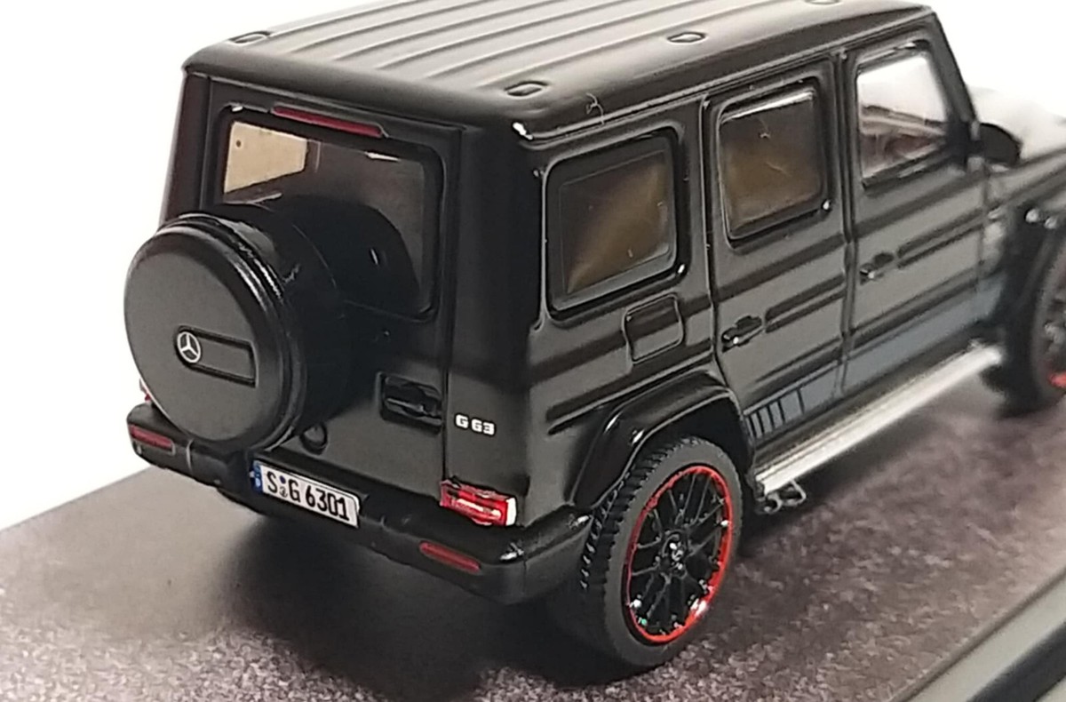 Tarmac works Taiwan 7-11 Limited Mercedes-AMG G 63 Matte Black ~ 1