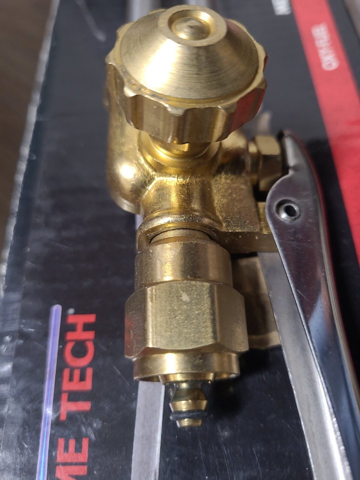 Attache De Torche De Coupe Oxy-Carburant Flame Tech VCAM-22 - Style Victor Usage Moyen