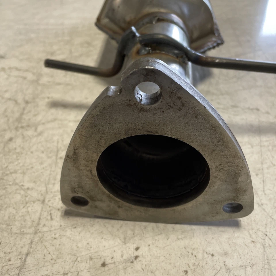 Pace Setter 325176, CONVERTIDOR CATALÍTICO AJUSTE DIRECTO 96-99 CHEVY S10, GMC SONOMA Foto 2 de 4