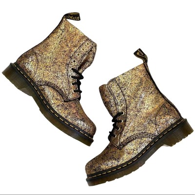 dr martens pascal holo