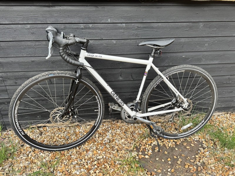 Genesis Croix de Fer 20 52cm Gravel bike VGC White