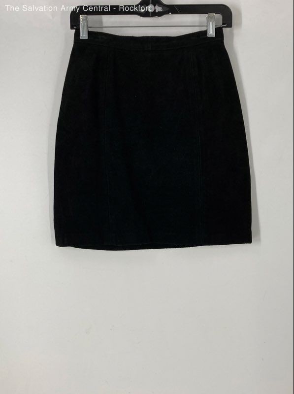 Outerwear By Phoenix Womens Black Leather A-Line Mini Skirt Size 5/6 Lot Of 2