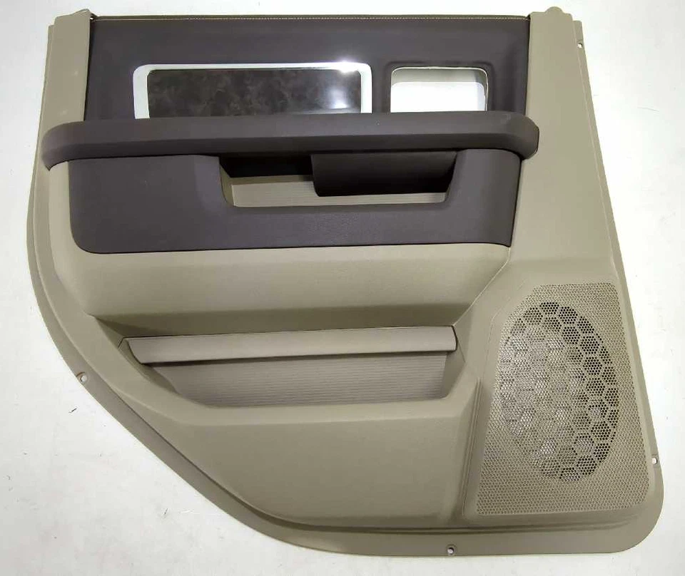Nuevo panel de moldura de puerta trasera de doble cabina Ram 2011-2012 genuino OEM guijarro leñoso Foto 3 de 4