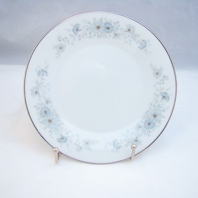 Noritake INVERNESS 6716 Lot of 3  Bread & Butter Plates Excellent