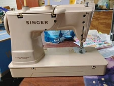 SINGER 401G Gear Drive Multi-Stitch Sewing Machine - Denim Leather