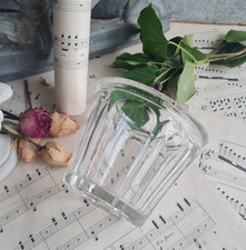 ANCIEN POT A CONFITURE CONIQUE EN VERRE A FACETTE 1900