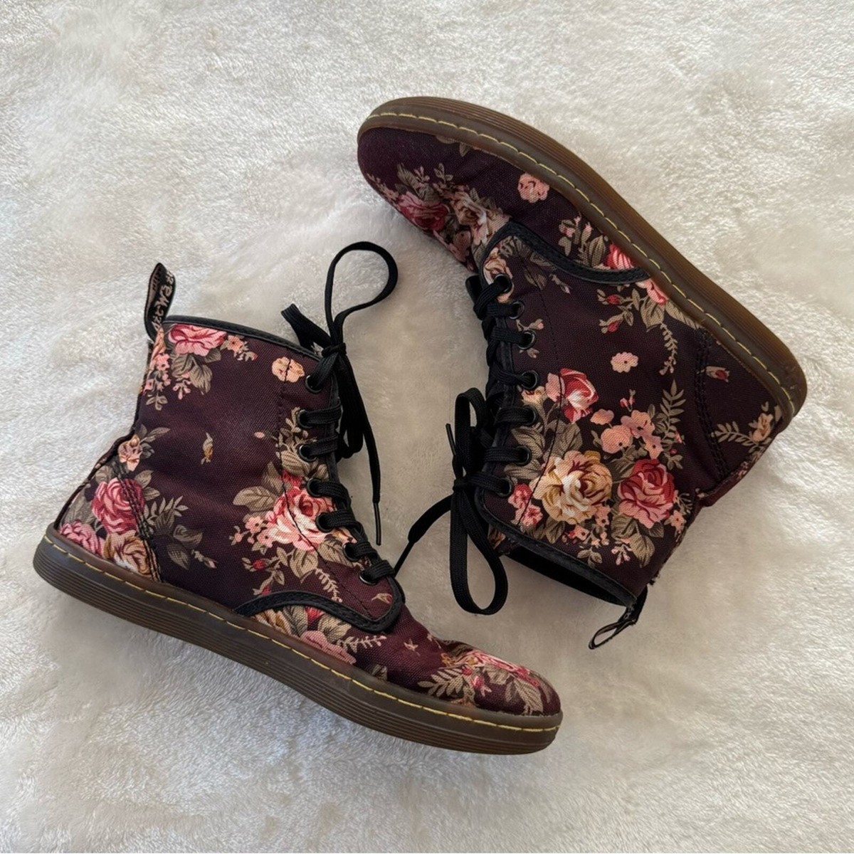 Martens Shoreditch Floral Canvas Women’s Shoe - Main Image