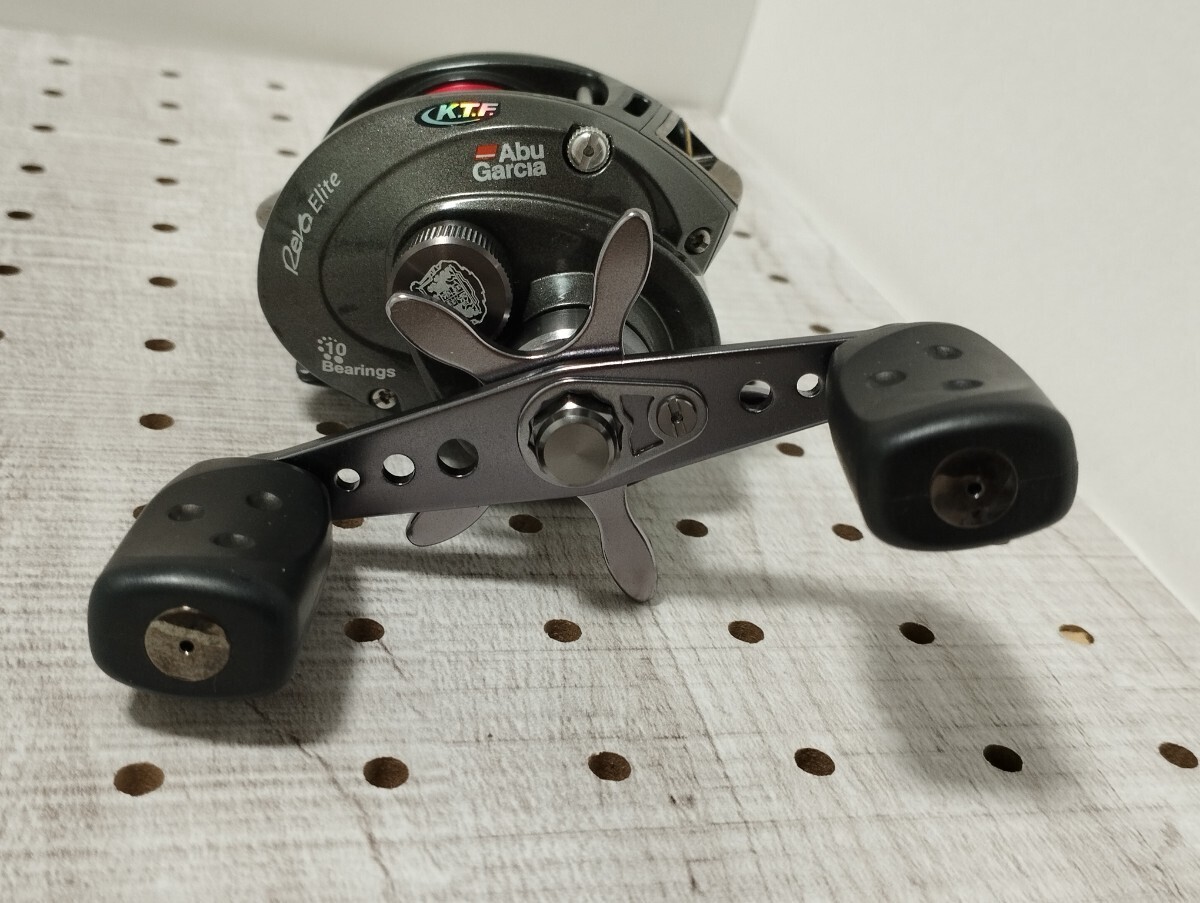 Abu Garcia ambassadeur REVO ELITE II KTF 【公式通販】