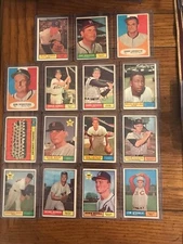 Don Gile 1961 Topps Baseball Card (Sale Is For One Card In Title) (4910)