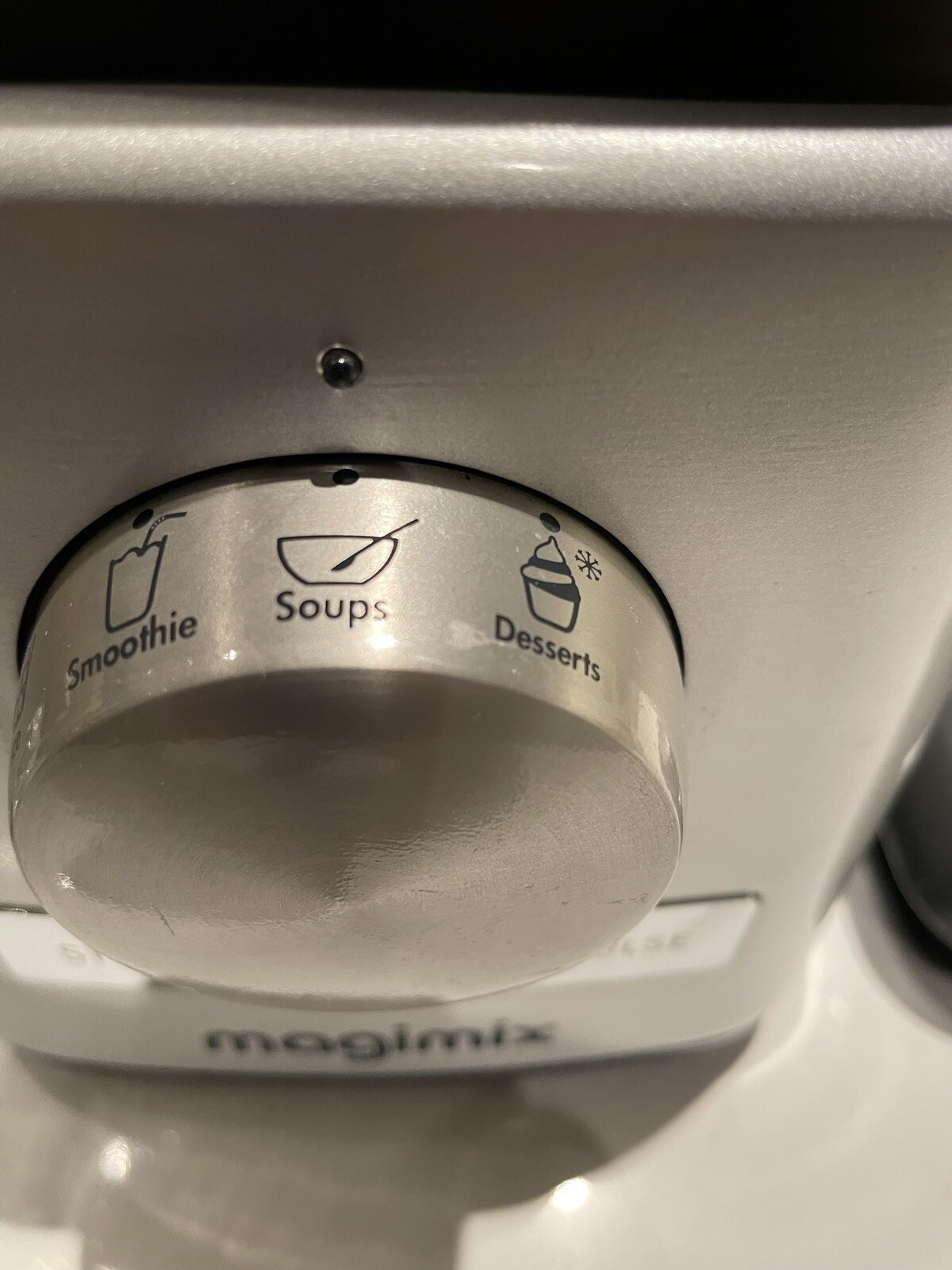 Magimix Power Blender. 1200W. Satin. Full Working Order. Ex Cond. 1.8l