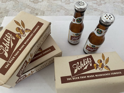 Schlitz Beer bottle salt & pepper shakers  - (1950s) - New In Box