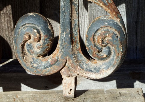Balaustres de hierro antiguos Art Nouveau 35" y 33" elemento arquitectónico francés - Imagen 7 de 18