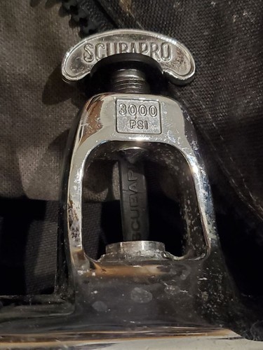 Scubapro Regolatore Tahata Sherwood con Custodia Scubapro e Zaino - Foto 5 di 13