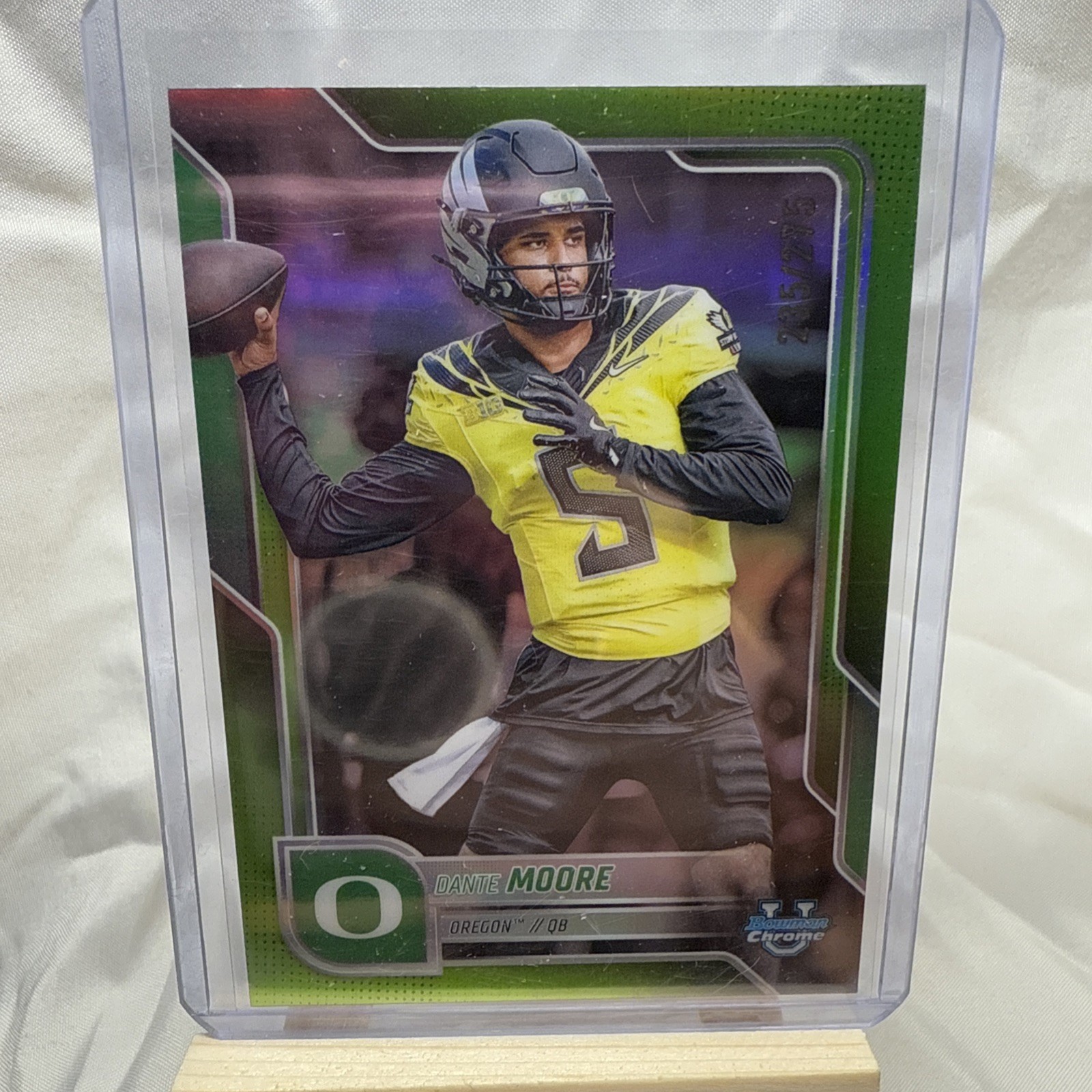 Dante Moore 2025 Bowman Chrome University #137 Lime Green Refractor /275