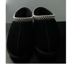 UGG Tasman Women  s US 8 Black Suede Slip-On Slippers Sheepskin Lined