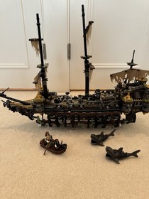 LEGO Pirates of the Caribbean: Silent Mary (71042) All Pieces Included. No Box