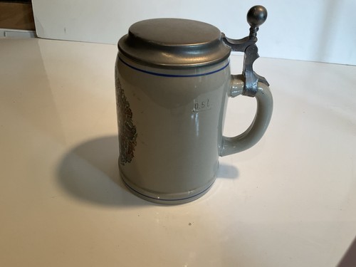 Ein Genutes TK Bavaria Alemania Cerveza Piedra Con Tapa Der Schwaben 0.5L - Imagen 3 de 9