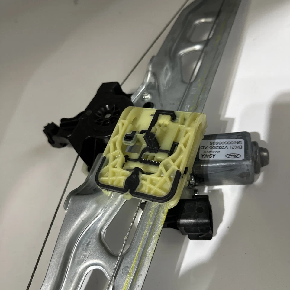 Ford Transit Custom Window Regulator Front Right Side 2013-2023 - 1871023 - Image 2 of 4