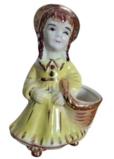 Vtg Shawnee Pottery Ceramic Planter Girl With Basket