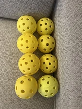 Low Noise Pickleballs-Set Of 8