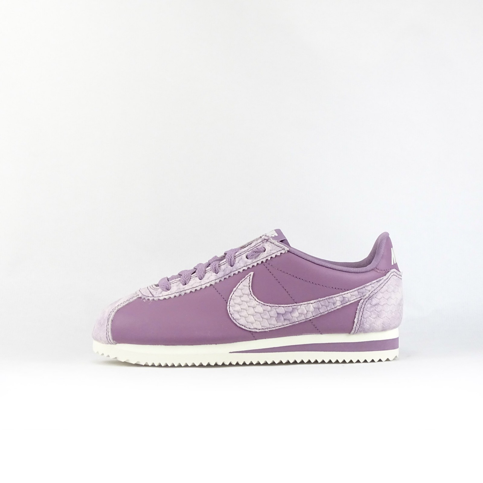 les femmes nike 8,5 905614500 classique de cortez prem formateurs nous violet | Que Nos Produits Vont Dans Le Monde
les femmes nike 8,5 905614500 classique classique classique de cortez prem formateurs nous violet | Que Nos Produits Vont Dans Le Monde
0a2339