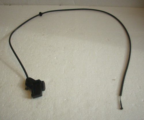 Motorhaubenzug für Opel Corsa B