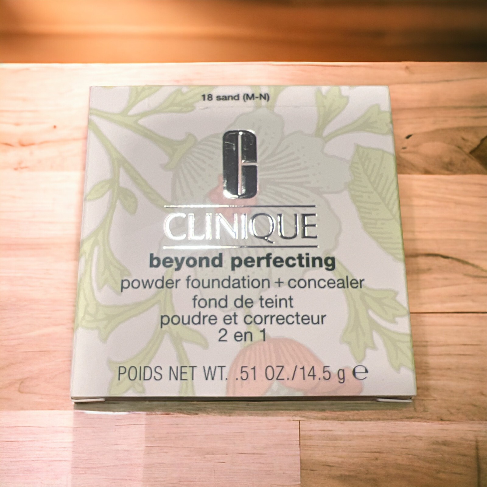 CLINIQUE Beyond Perfecting Powder Foundation + Concealer #18 Sand  0.51 OZ. New