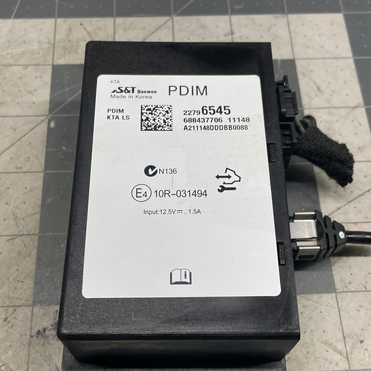 Genuine GM Cruze Regal PDIM Multi-media Radio Interface Genuine GM Cruze Regal PDIM Multi-media Radio Interface