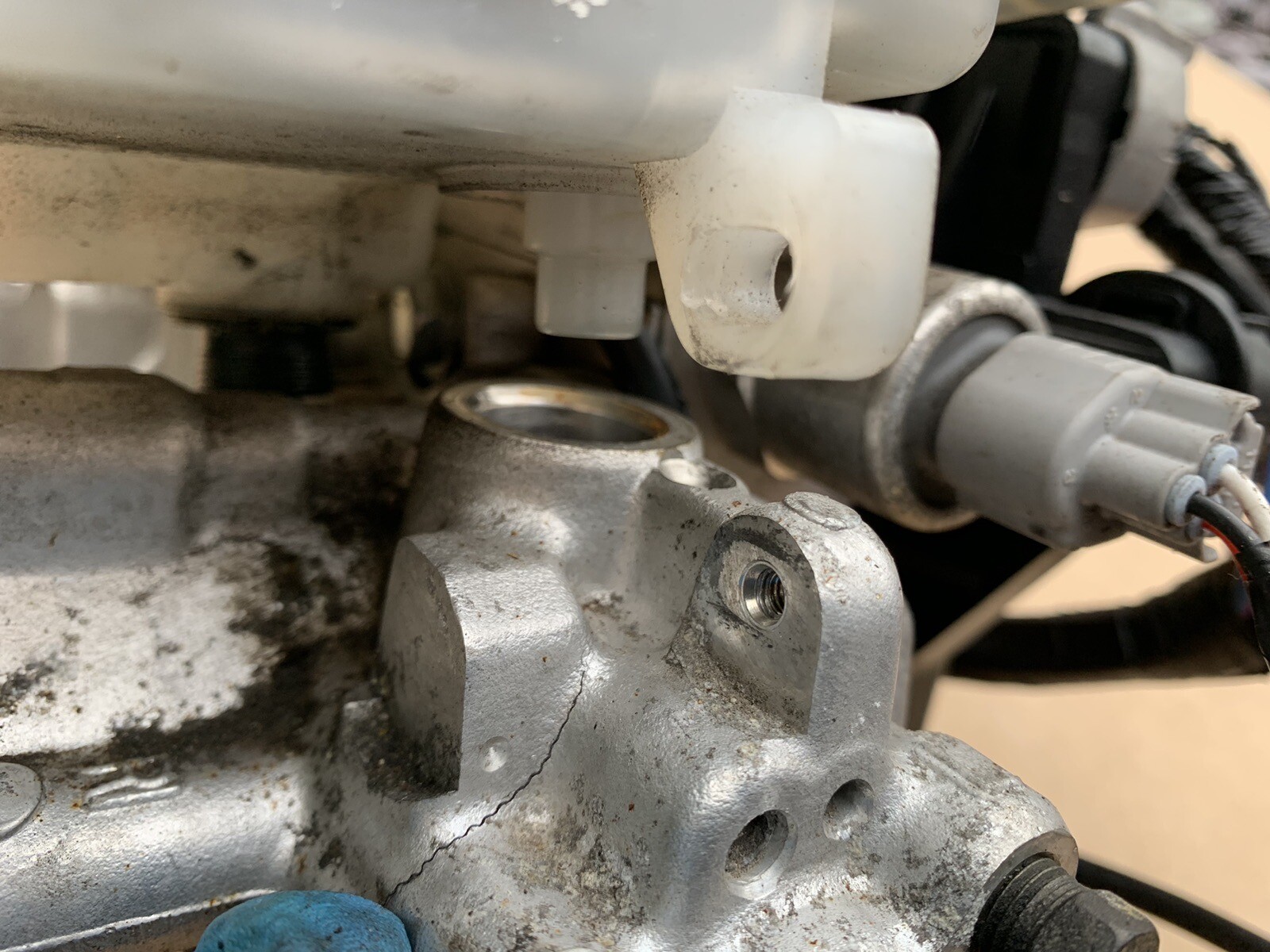 Mitsubishi Shogun 2000 2006 ABS Pump Brake Servo MR569728 Ref B9 eBay