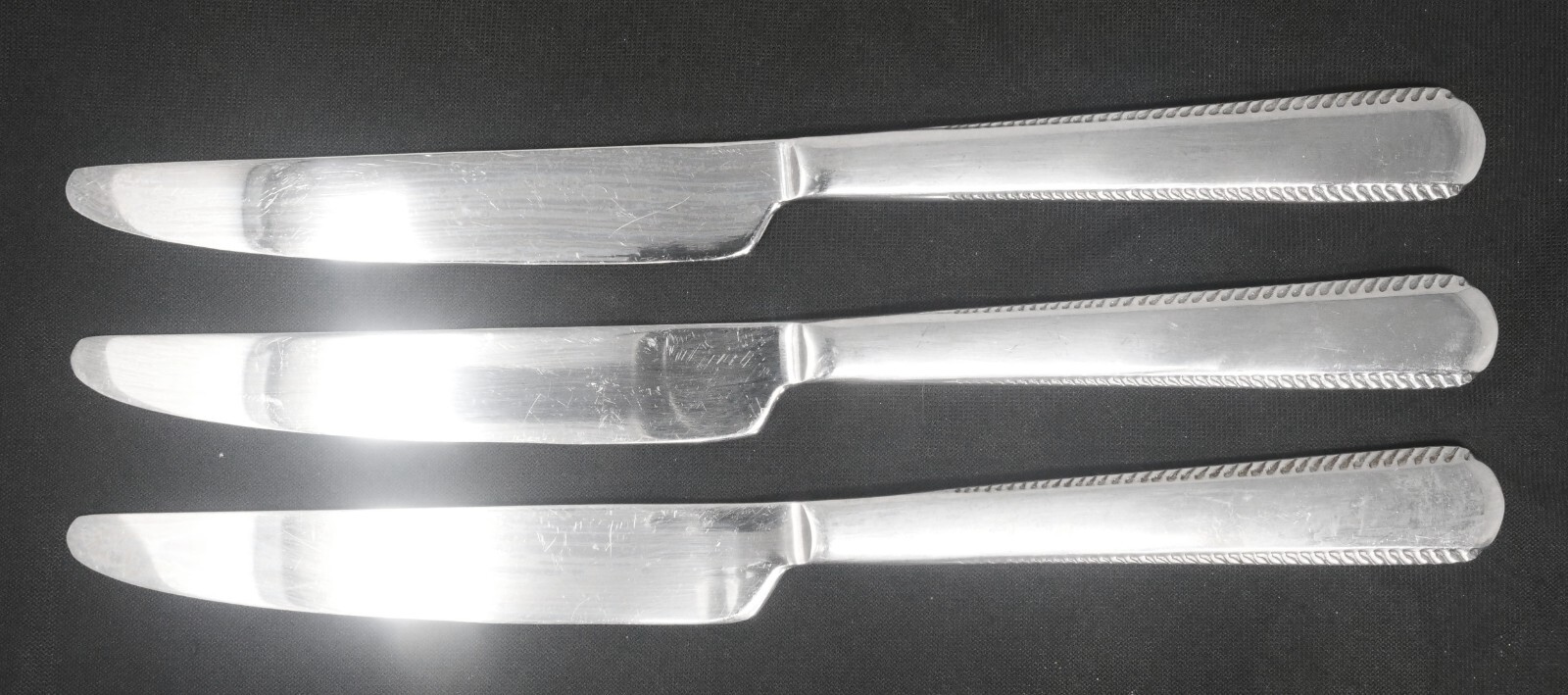 Oneida H242042A Gable 42PC (3) set di stoviglie, Argento
