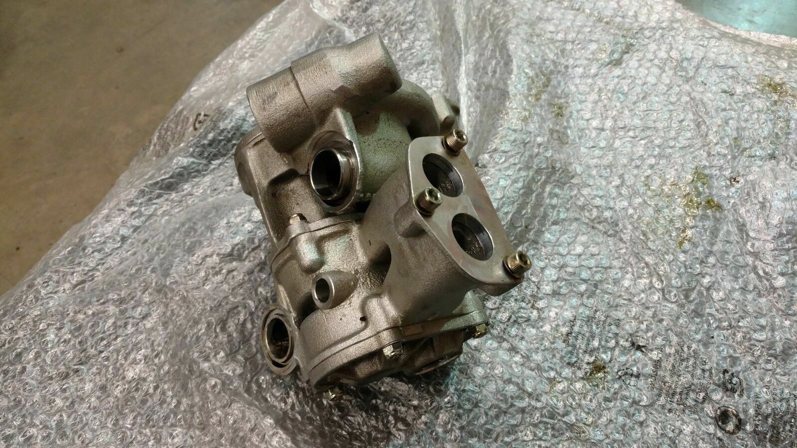 MURCIELAGO LP640 ENGINE OIL PUMP ASSEMBLY OEM 07M115103A eBay